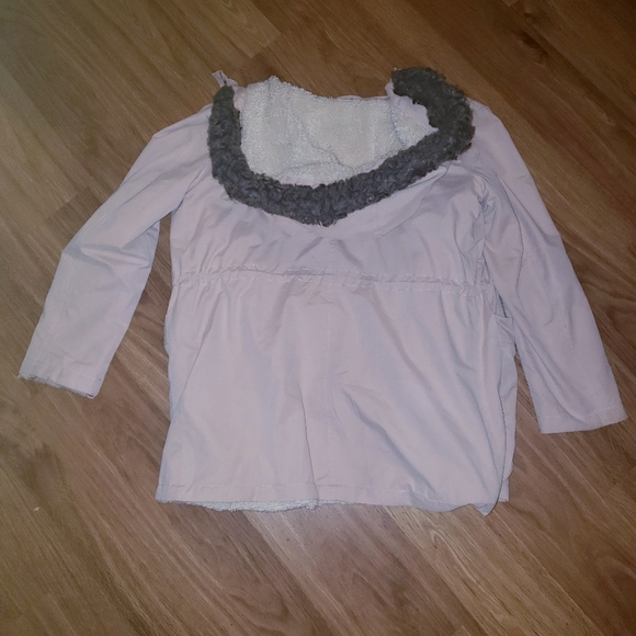 Forever 21 jacket - Picture 3 of 3